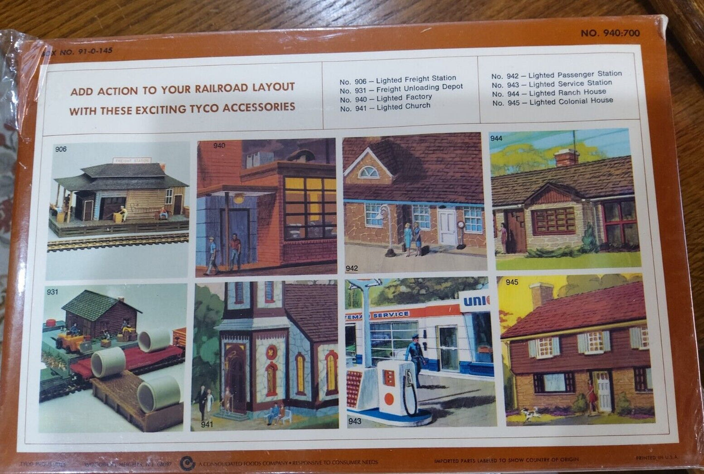 HO SCALE 1:87 TYCO No. 940:700 LIGHTED FACTORY FULLY ASSEMBLED LAYOUT MODEL NEW