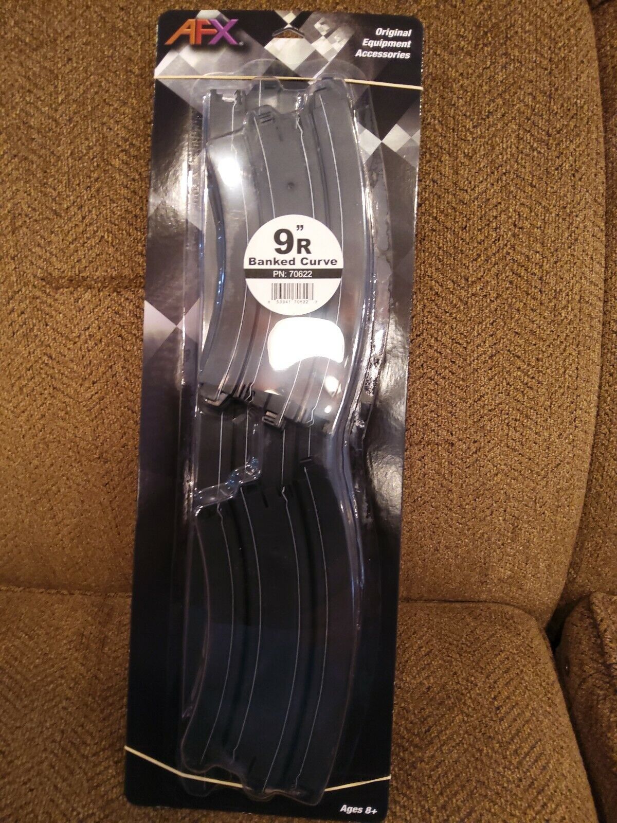 AFX 70622 9' RADIUS BANKED CURVE SLOT CAR TRACK SECTIONS(BLACK)NEW NIP
