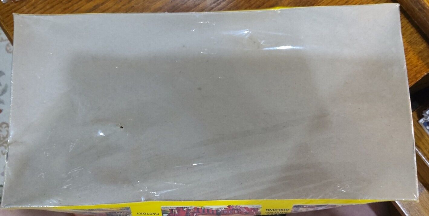 A.H.M. HO U/A "RICO STATION" PLASTIC MODEL KIT #5814 NOS SEALED MINIKITS