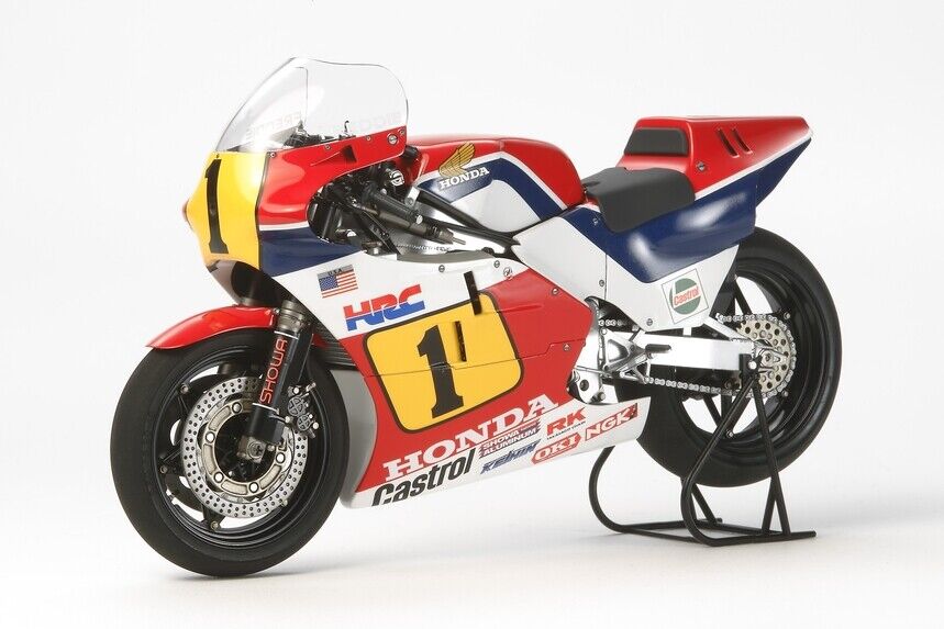 Tamiya 14121 1/12 1984 Honda NSR500 Racing Motorcycle PLASTIC MODEL KIT