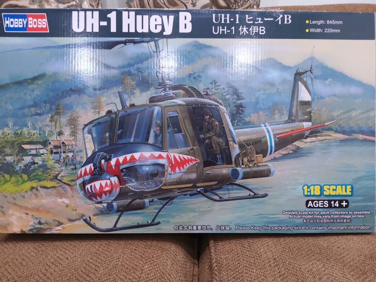 1/18 Hobby Boss UH-1 Huey B - HY81806