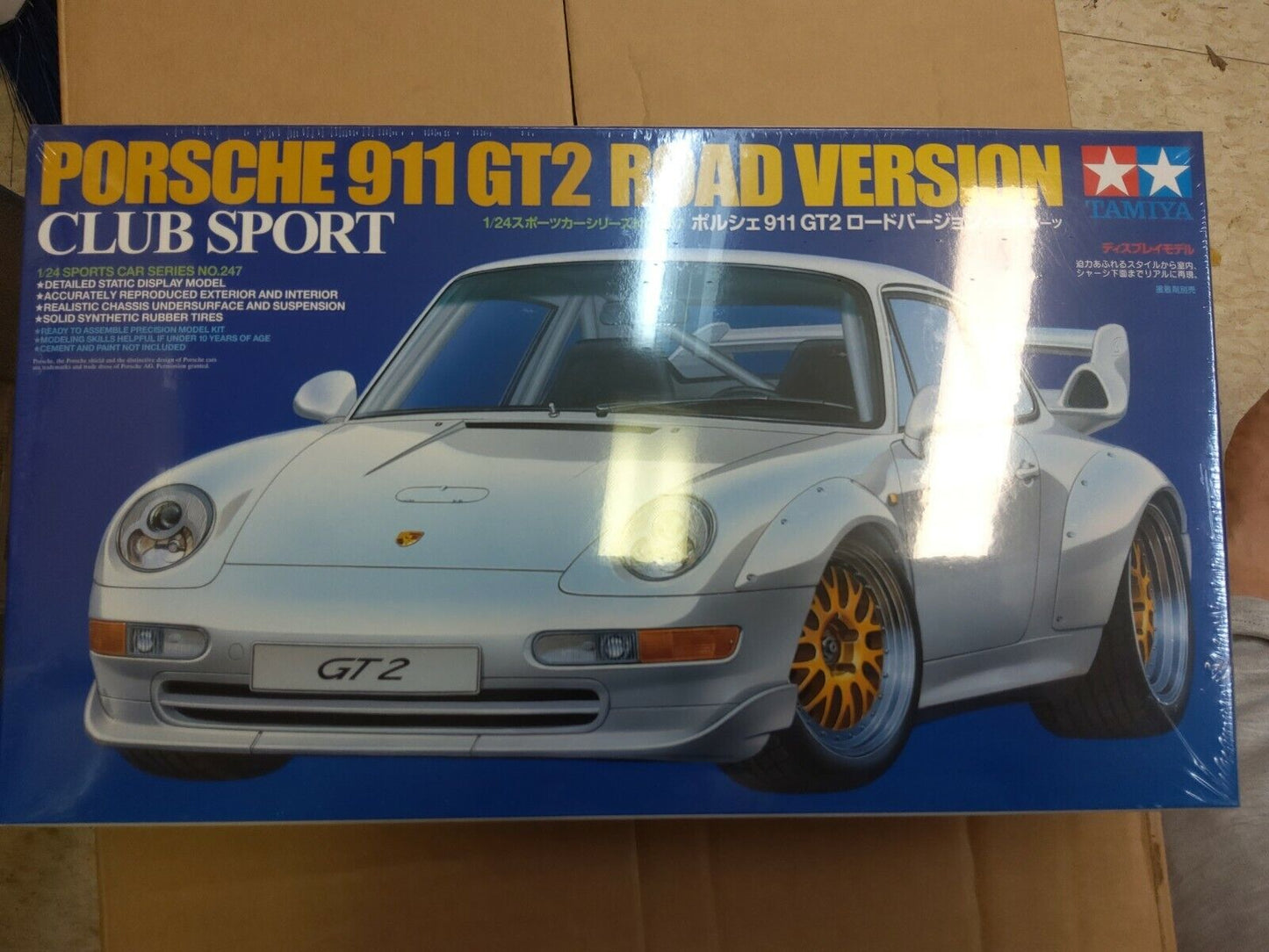 TAMIYA 24247 PORSCHE 911 GT2 ROAD VERSION CLUB SPORT MODEL KIT-NIB-1/24SCALE