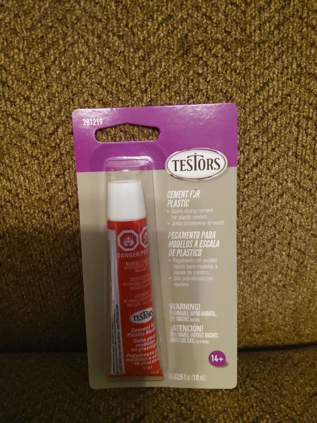 TESTORS 281219 5/8 oz Tube Cement for Plastic MODELS