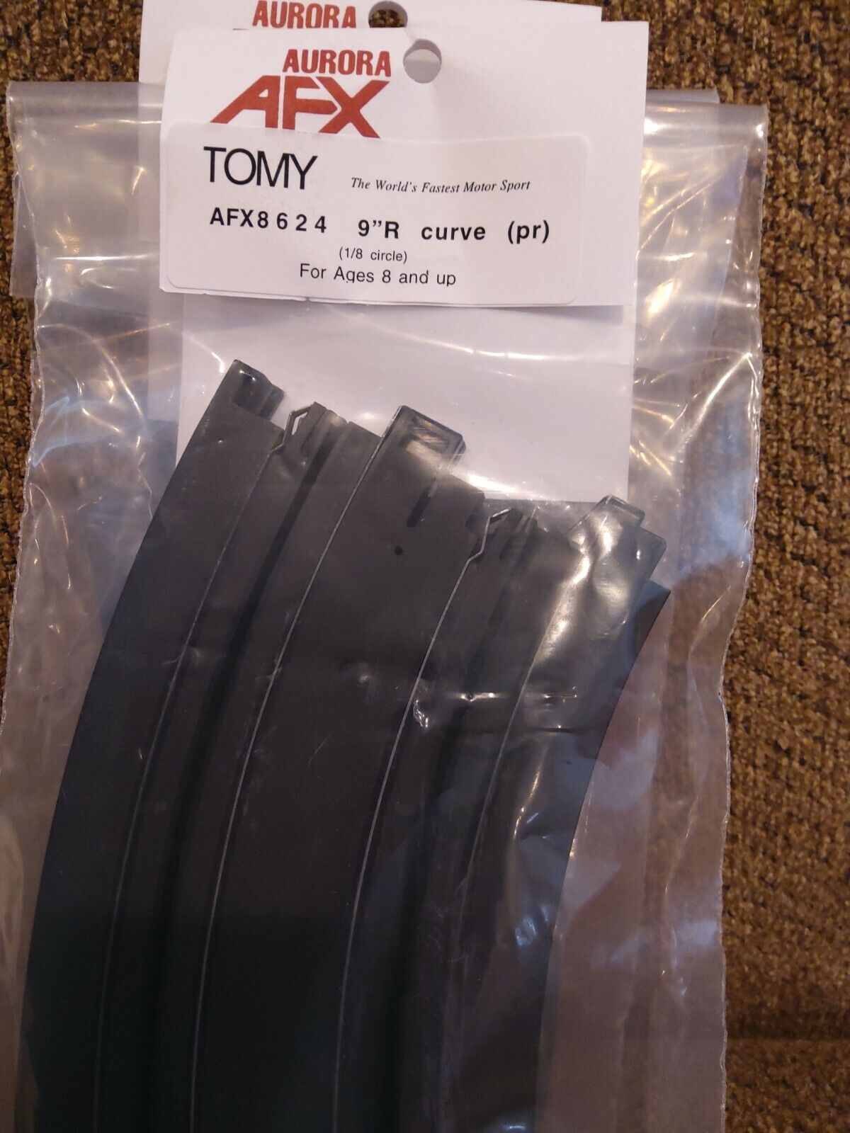 AFX 8624 9" radius 1/8 Curved Track New