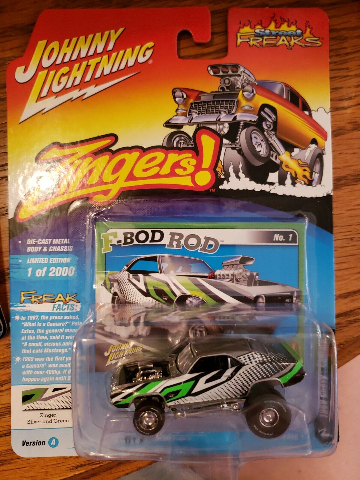 JOHNNY LIGHTNING 1:64 Street Freaks # 1 2020 R1/A Zingers! 1969 Chevy Camaro