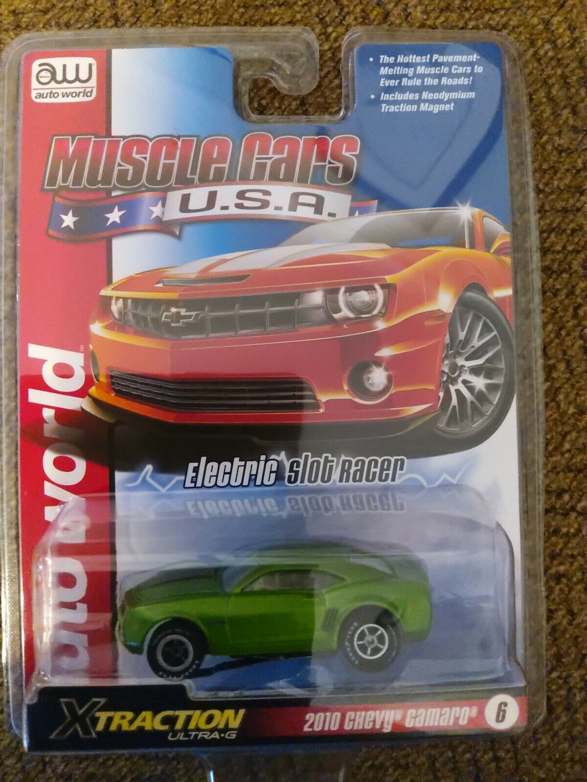 Auto World '10 Chevy Camaro Muscle Car USA Rel. 30 SLOT CAR NEW