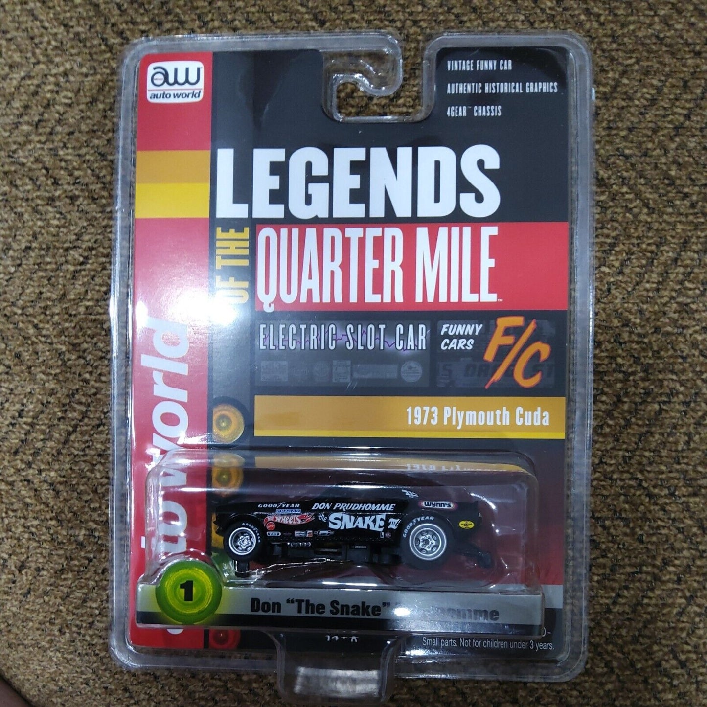 AUTO WORLD 4GEAR Don "The Snake" Prudhomme - 1973 Plymouth Cuda Funny SLOT CAR