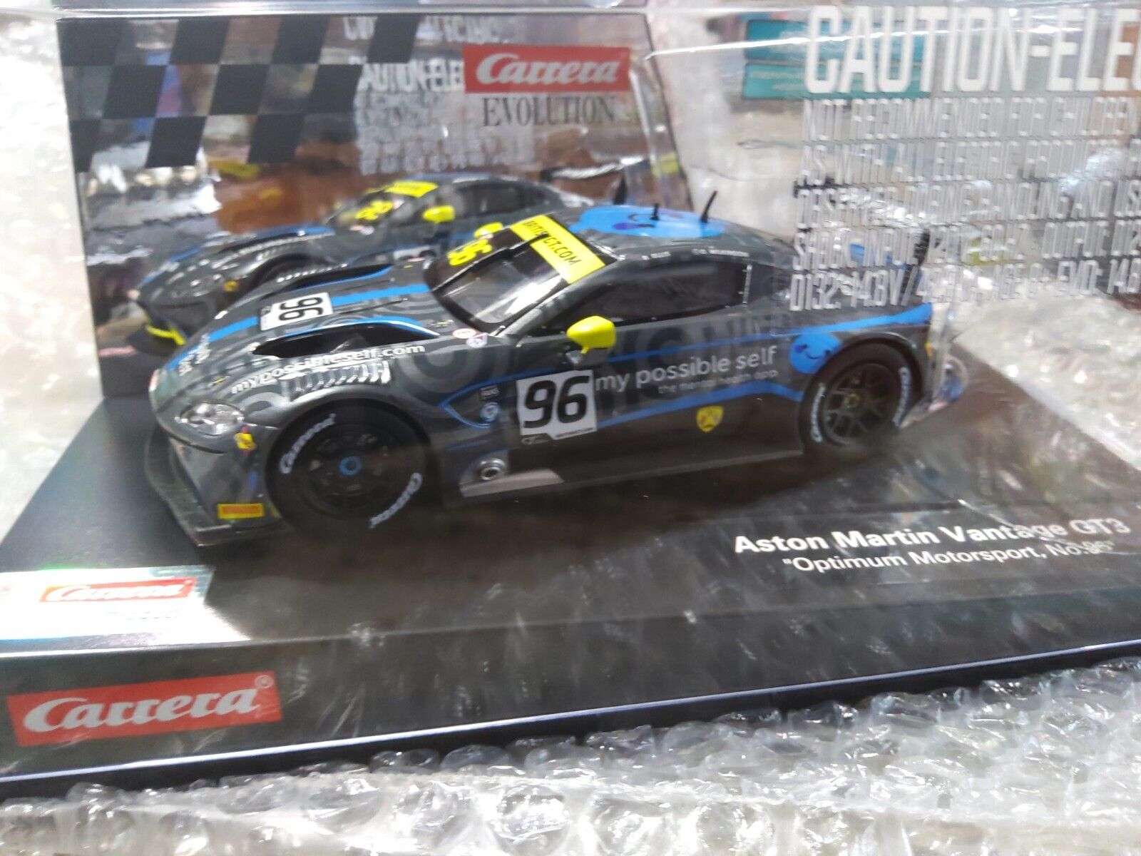 Carrera 1:32 Scale 27696 Aston Martin Vantage GT3 W/Lights MIB/New Free Shipping