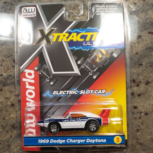 Auto World Xtraction Ultra G 1969 Dodge Charger Daytona HO Slot Car - WHITE