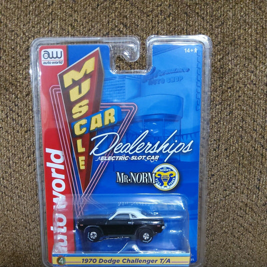 SC385-4B Auto World Mr. Norm's 1970 Dodge Challenger T/A HO Scale Slot Car