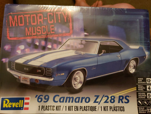 Revell '69 Chevy Camaro Z28 1:25 scale plastic model car kit new 7457