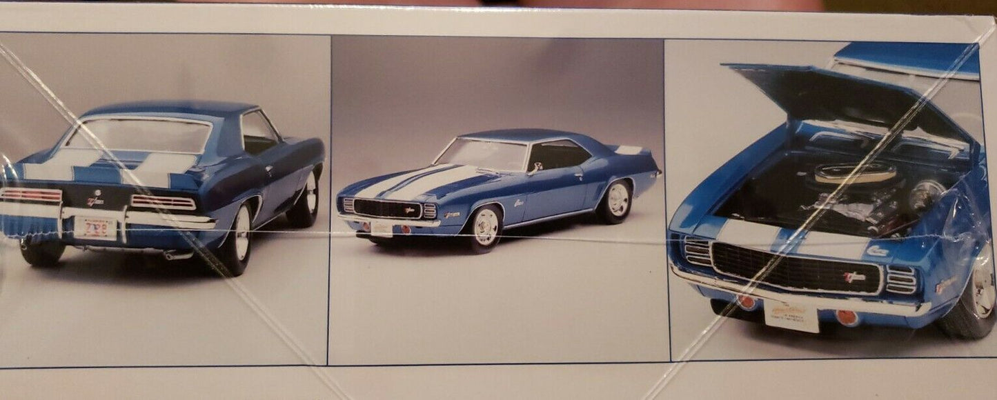 Revell '69 Chevy Camaro Z28 1:25 scale plastic model car kit new 7457