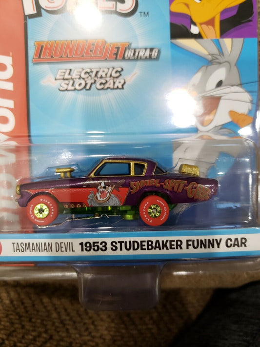 AUTO WORLD THUNDERJET R33/4 HO SLOT CAR Tasmanian Devil – 1953 Studebaker NEW!