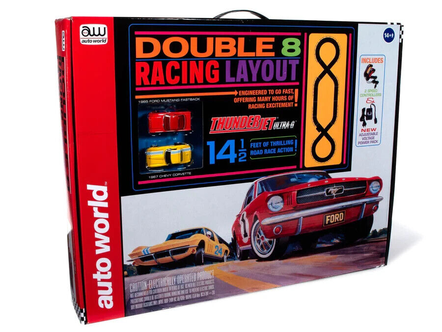 Auto World "Double 8" Mustang V Corvette 14.5' HO Slot Car Race Track Set SRS341