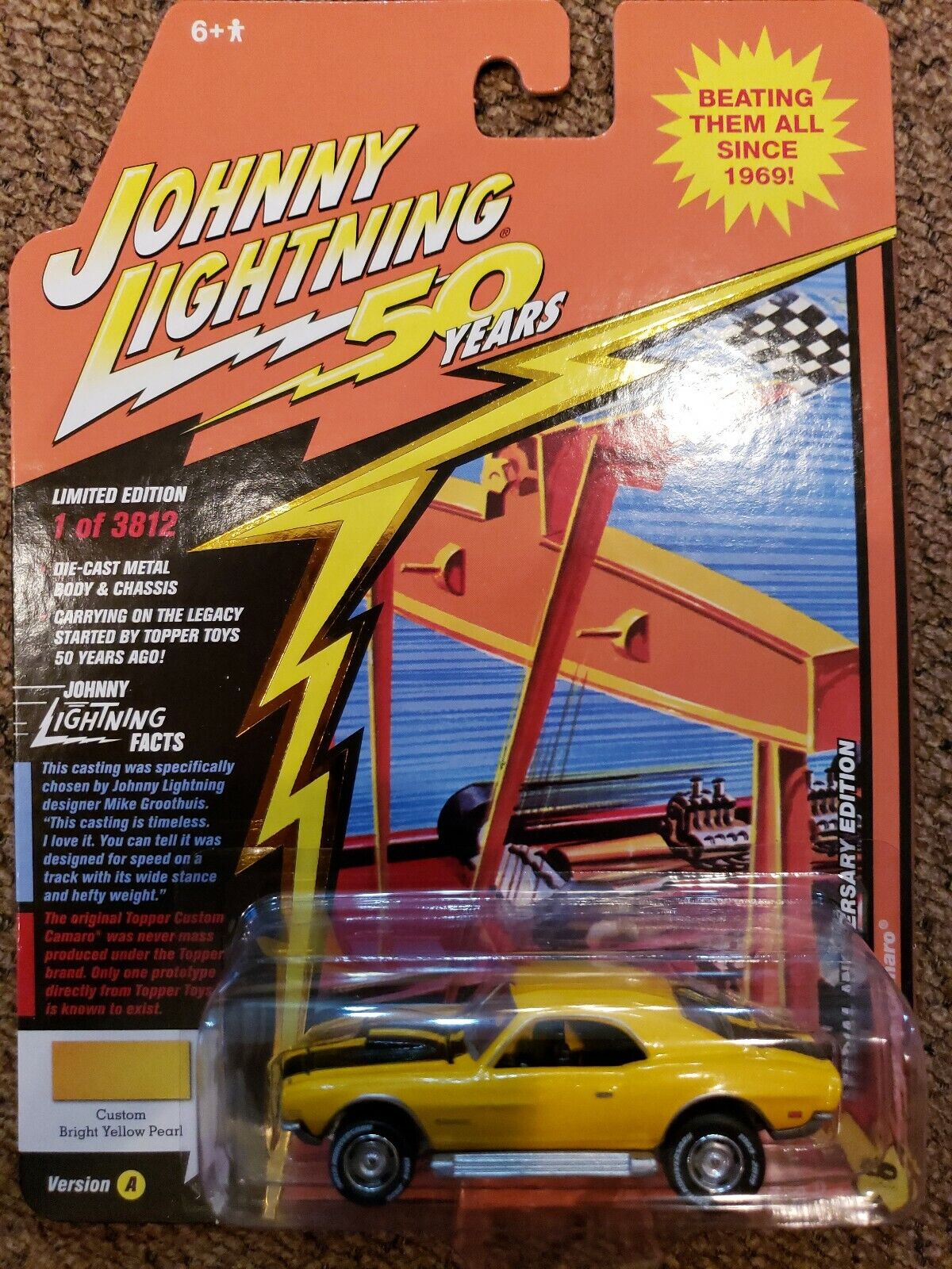 JOHNNY LIGHTNING CUSTOM CAMARO 50 YEARS REL 2 VS A #6 1:64 DIECAST MODEL CAR