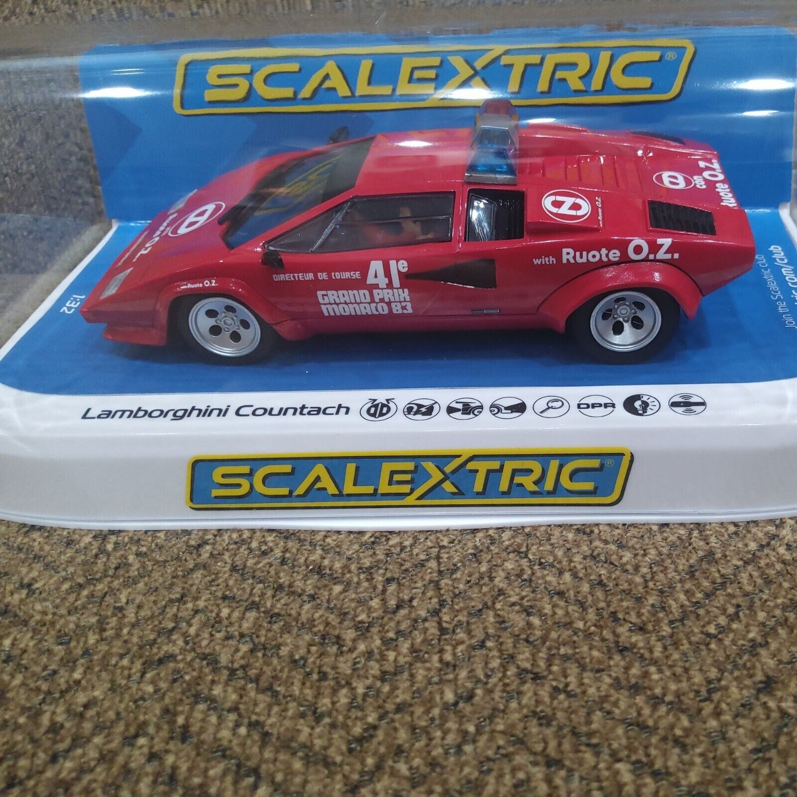 Scalextric Lamborghini Countach 1983 Monaco GP Safety Car slot 1:32 Scale C4329