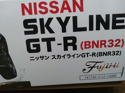 Fujimi 1/12 Nissan Skyline GT-R Plastic Model Kit 14175