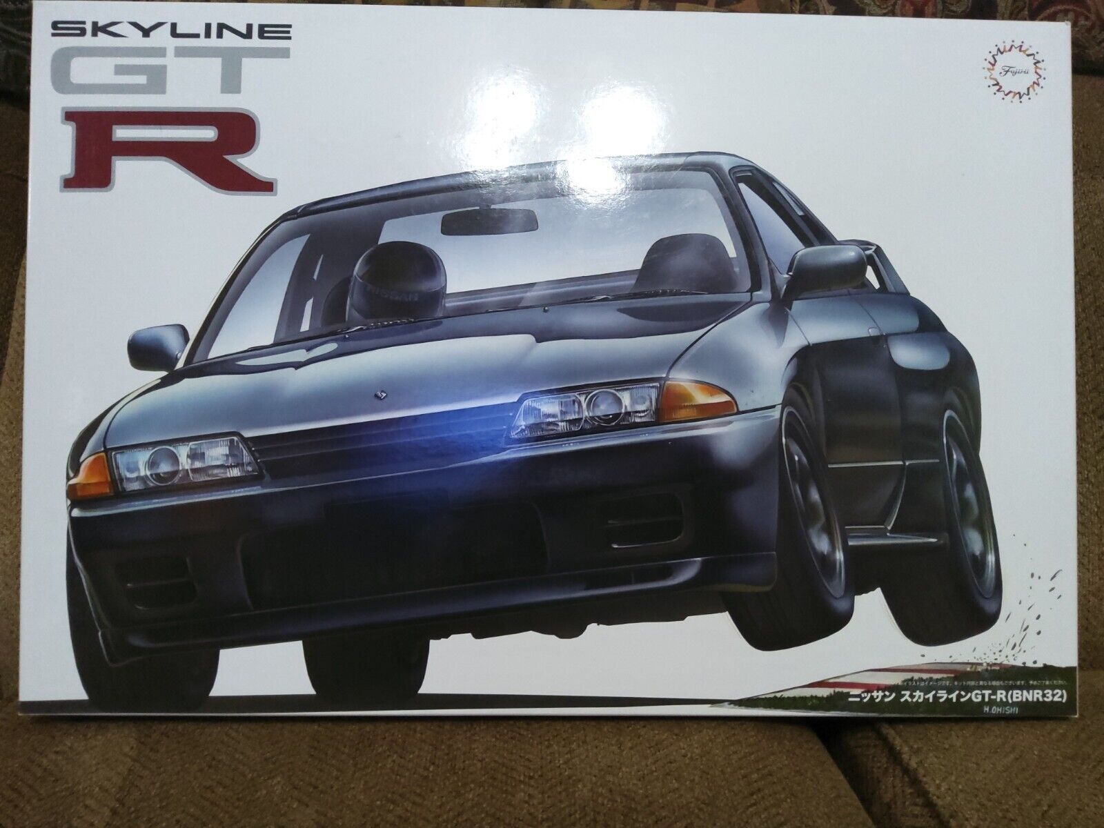 Fujimi 1/12 Nissan Skyline GT-R Plastic Model Kit 14175