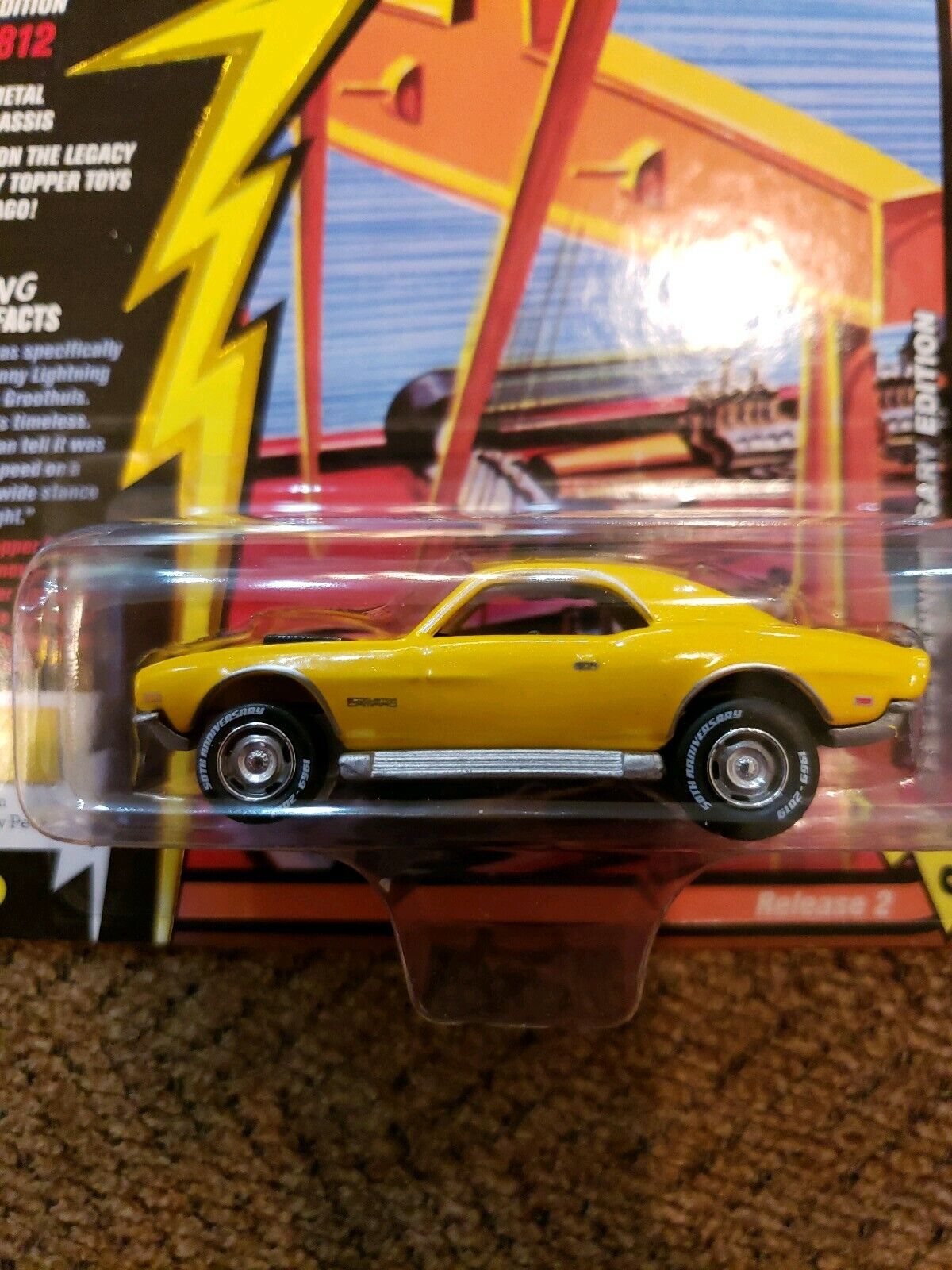 JOHNNY LIGHTNING CUSTOM CAMARO 50 YEARS REL 2 VS A #6 1:64 DIECAST MODEL CAR