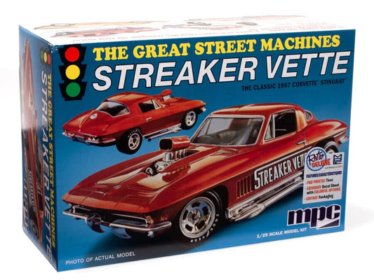MPC 973  STREAKER VETTE 1967 CORVETTE STINGRAY PLASTIC MODEL CAR KIT 1:25 NEW