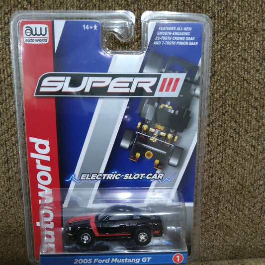 SC383-1B Auto World Super III 2005 Ford Mustang GT HO Scale Slot Car