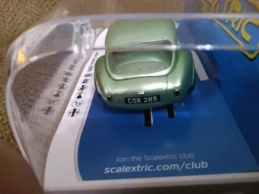 Scalextric C4338 Shelby Cobra 289 CO 289 #48 Bill Shepherd 1:32 Slot Car