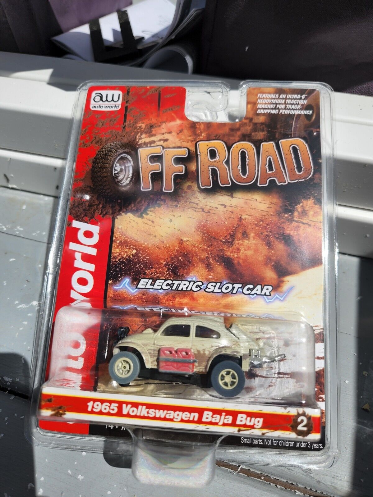 Auto World X-Traction  - Off Road - 1965 VW Baja Bug - White