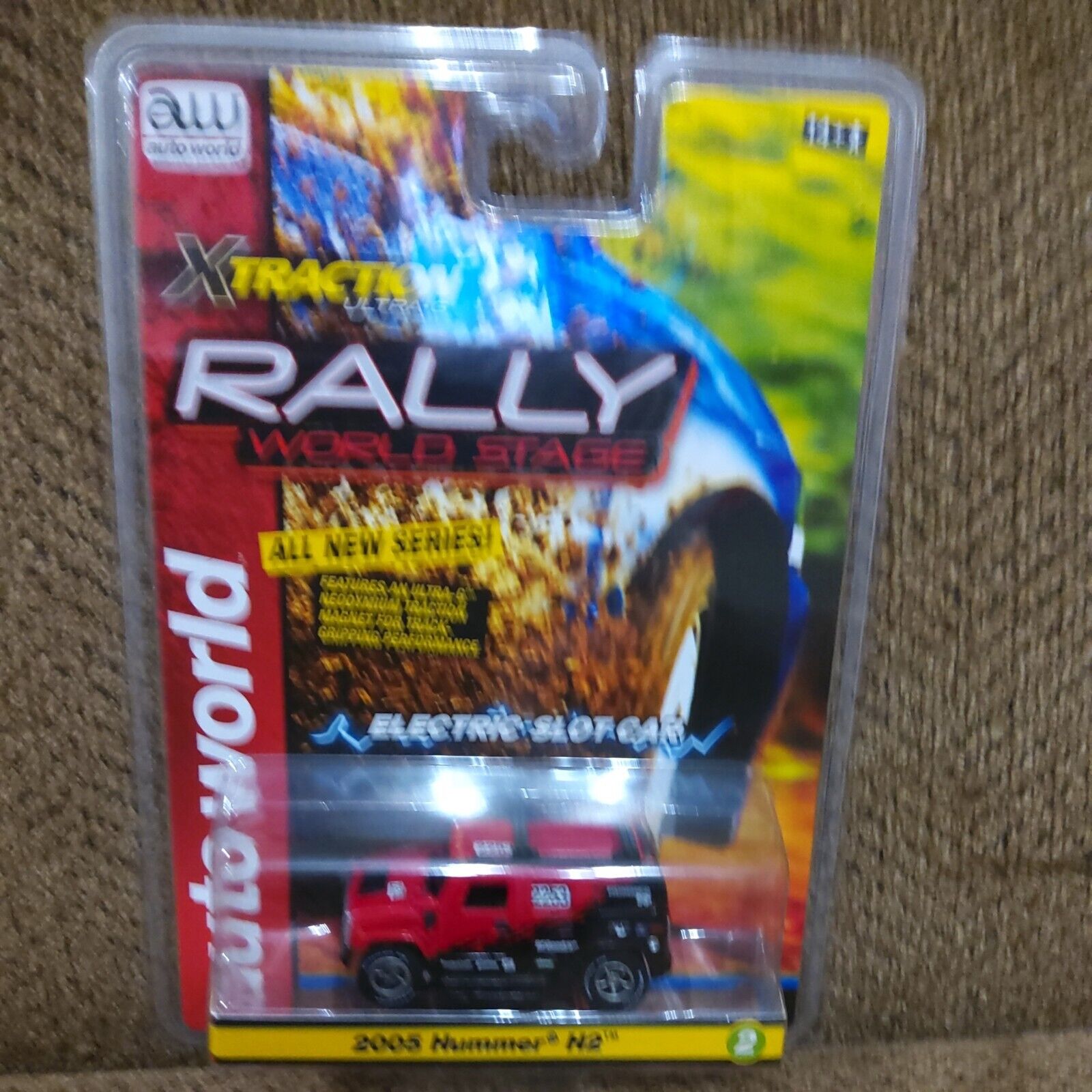 NEW Auto World Xtraction Rally 2005 Hummer H2 Red HO Scale Slot Car