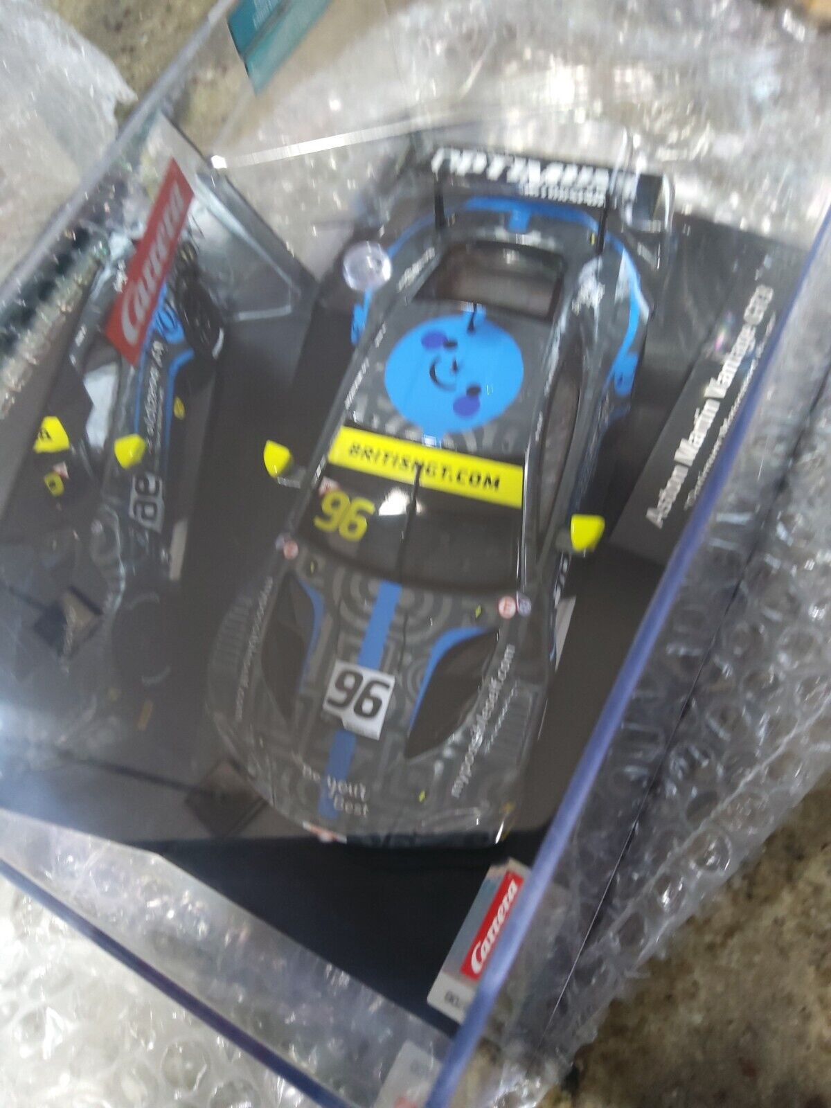 Carrera 1:32 Scale 27696 Aston Martin Vantage GT3 W/Lights MIB/New Free Shipping