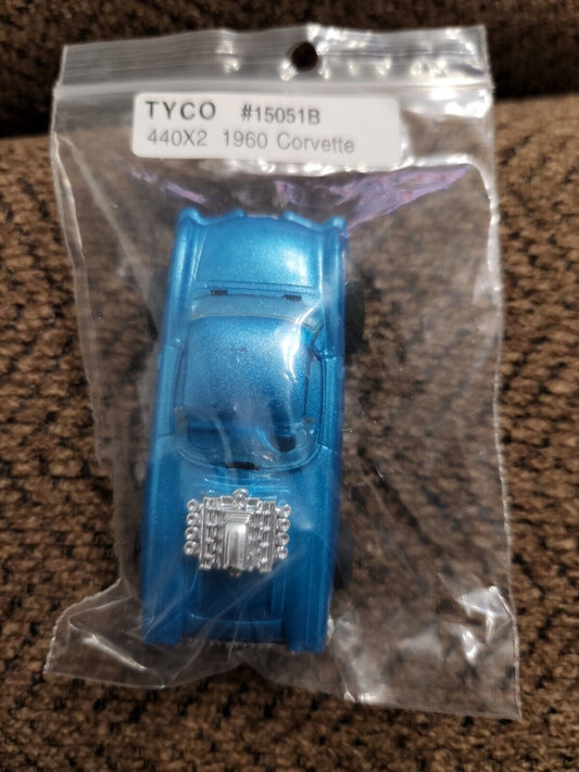 New Tyco 1960 Chevy Corvette Candy Apple Blue Redlines HPX2 440 Chassis 15051B