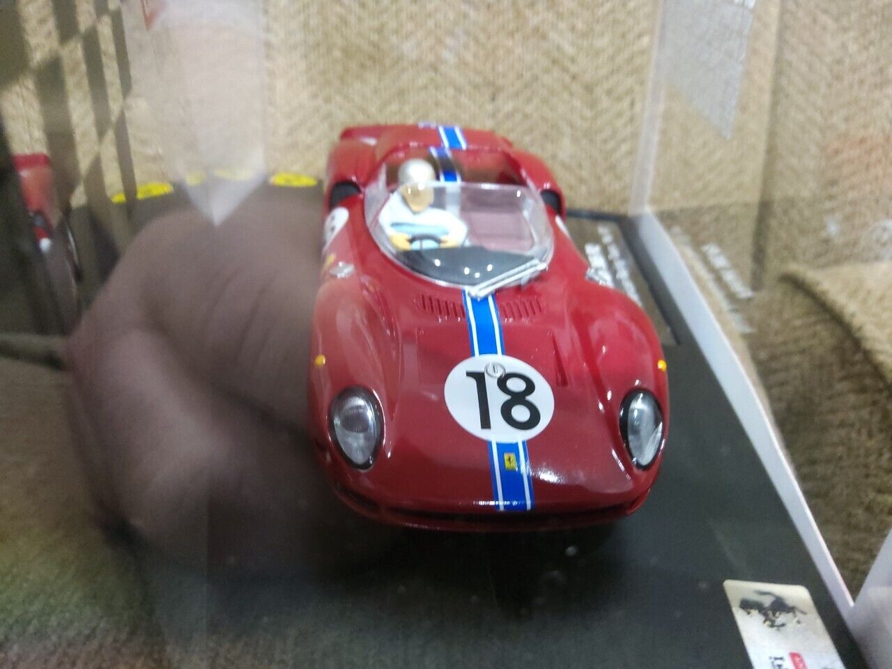 Carrera 27536 EVOLUTION FERRARI 365 P2 NART NO.18 NEW IN BOX 1/32 SLOT CAR
